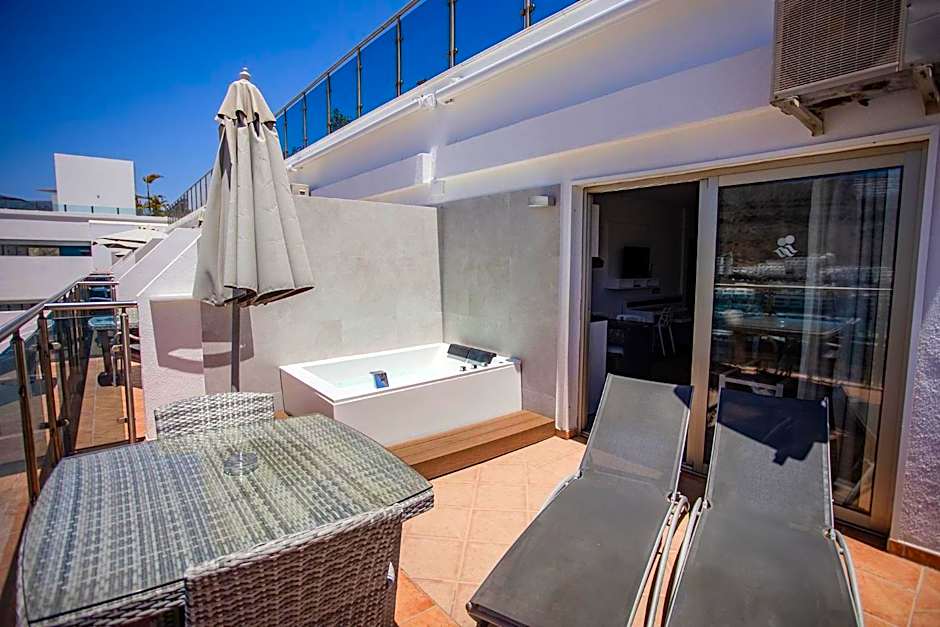 Servatur Casablanca Suites & Spa - Adults Only