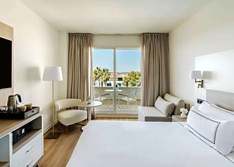 Melia Room Swimmingpool View