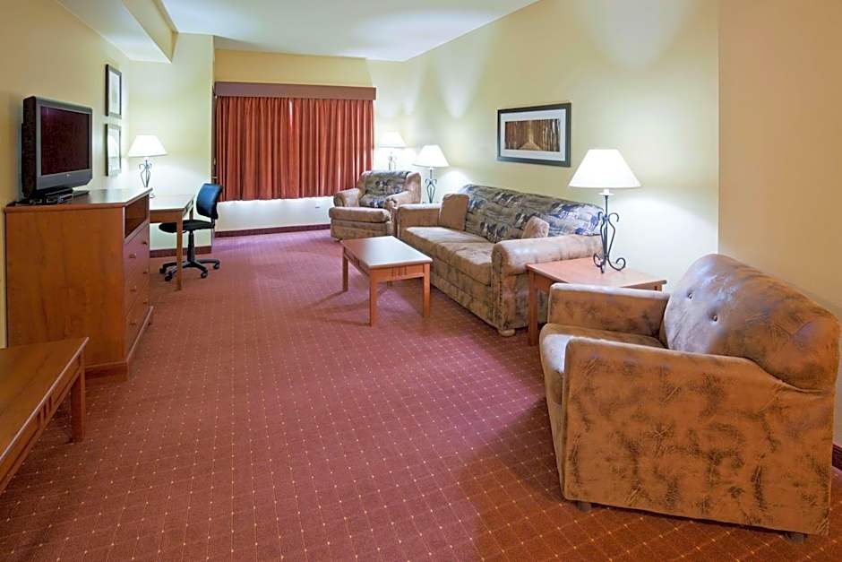 AmericInn by Wyndham Fargo South