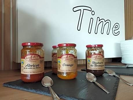 Brit Hotel L'Arrivée Guingamp