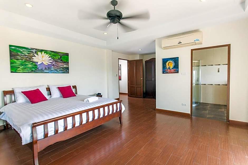 Kata Top View by Lofty