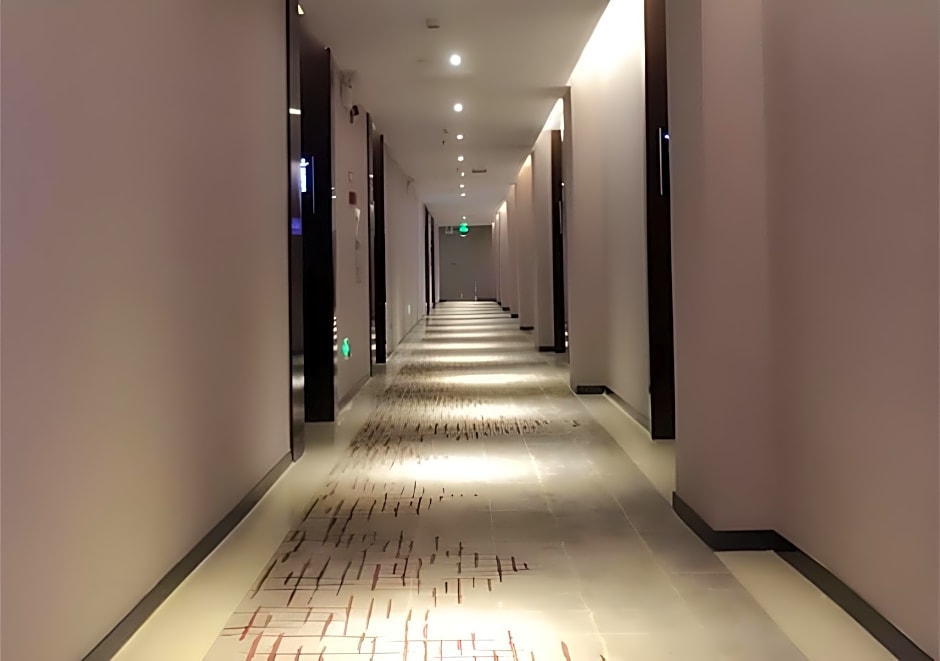Borrman Hotel Maoming Avenue Donghui City