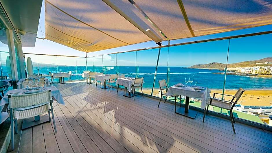 BULL Reina Isabel & SPA