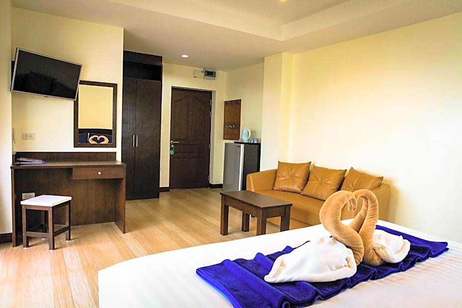 Sky Villa Hua Hin Guesthouse - Adults-Only