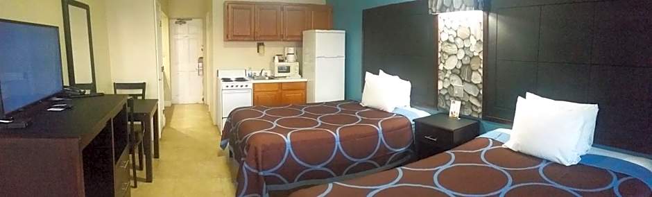 Driftwood Beach Motel