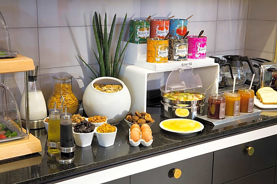 Hotel Haussmann St Augustin