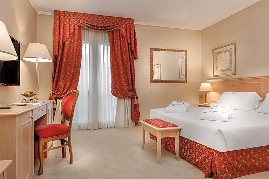 Hotel De Londres