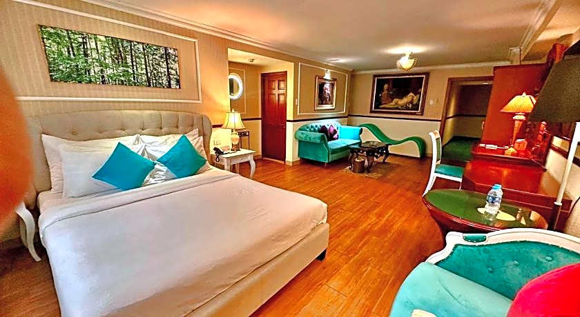 S79 Vuon Saigon Hotel