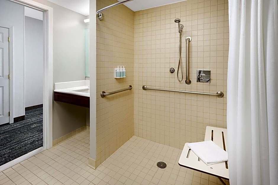 TownePlace Suites by Marriott Manchester-Boston Regional Airport