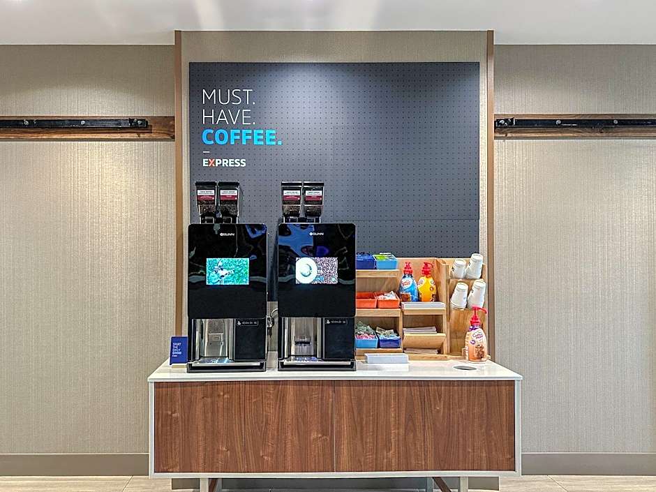 Holiday Inn Express Hotel And Suites St Joseph By IHG