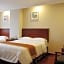 GreenTree Inn Henan Shangqiu Guide Road Business Hotel