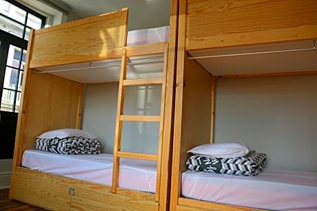 Bed in 4-Bed Dormitory Room