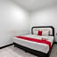 RedDoorz near Sukabumi Station 2