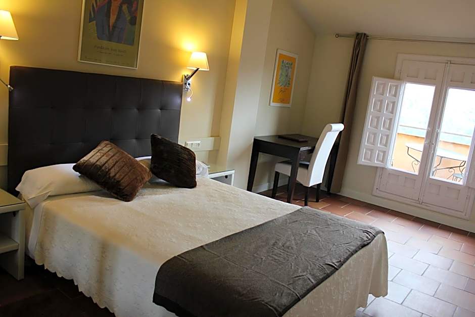 Hotel Leonor de Aquitania