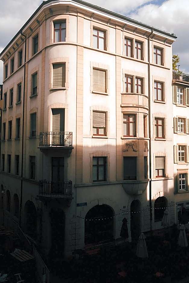 Consum Boutique Hotel