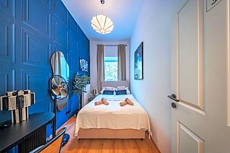 Twin Room with Shared Bathroom