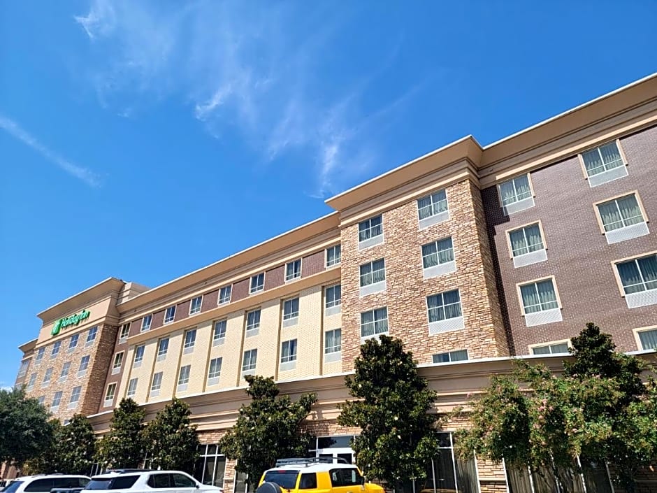 Holiday Inn Garland By IHG