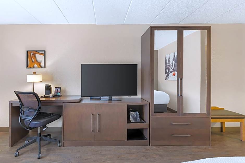 Best Western Plus Mccall Lodge And Suites