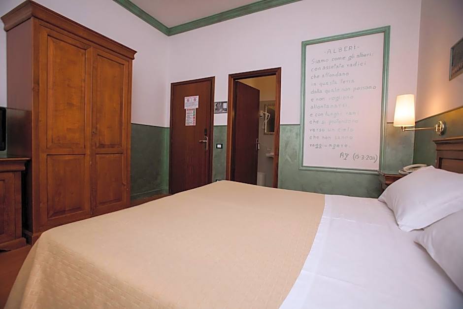 Hotel Diana