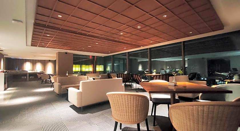 Ra Suites Simatupang