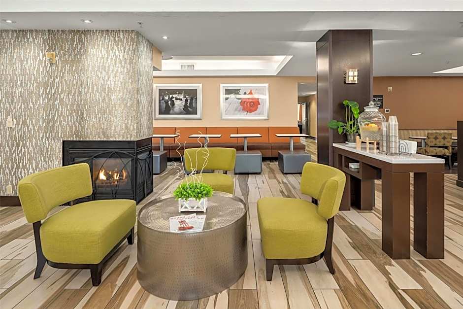 Hampton Inn By Hilton & Suites Seattle North Lynnwood