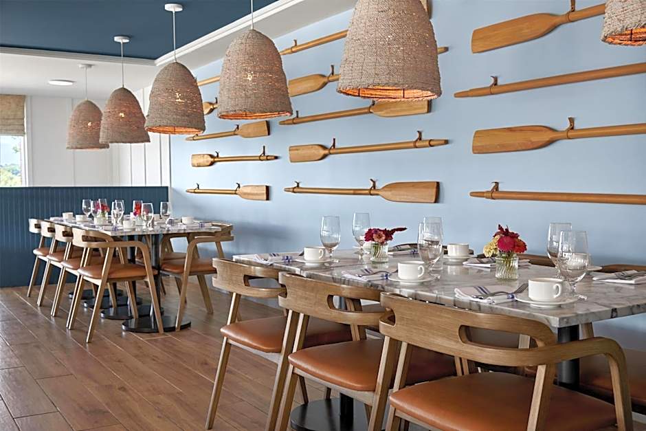 Hotel Canandaigua, Tapestry Collection by Hilton