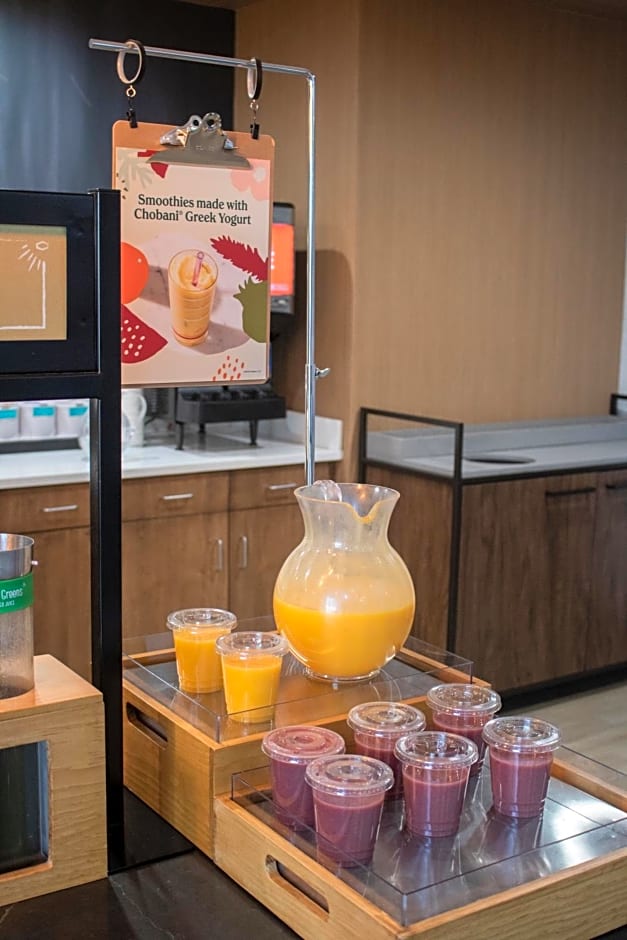 Hampton Inn & Suites Portland West