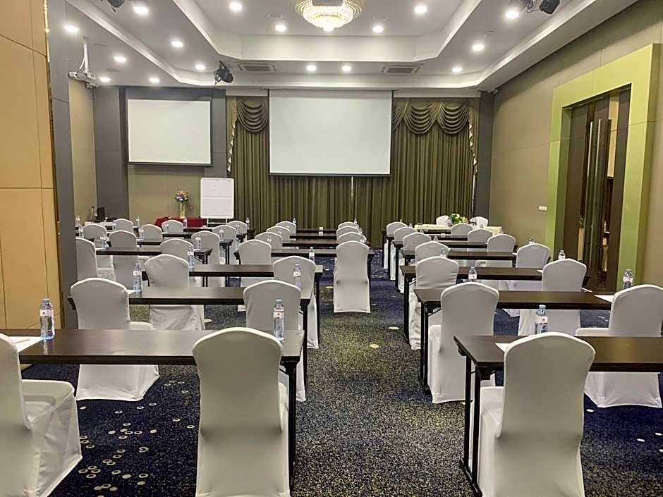 I Residence Hotel Silom