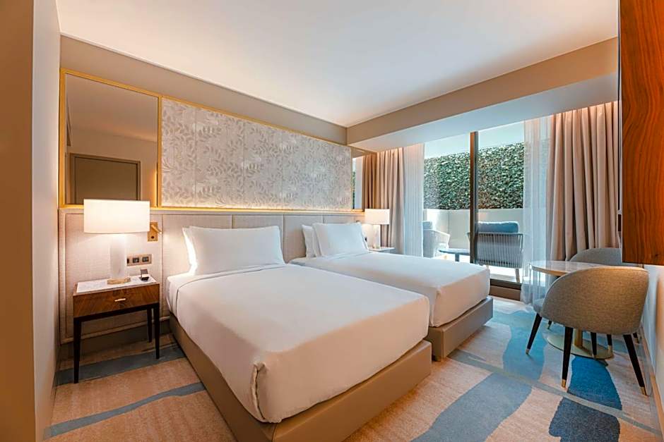 Legacy Hotel Cascais, Curio Collection by Hilton