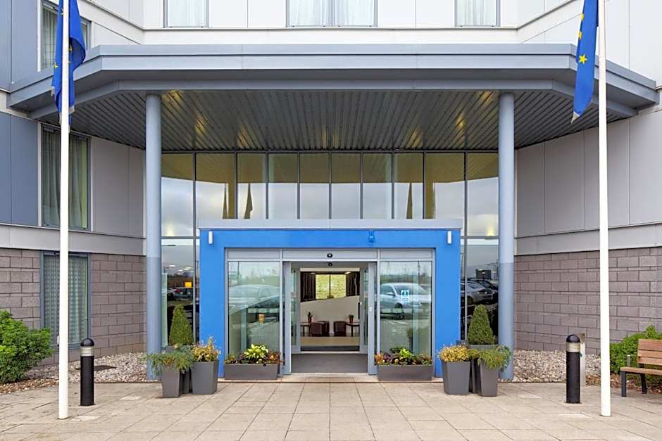 Holiday Inn Express London Stansted By IHG