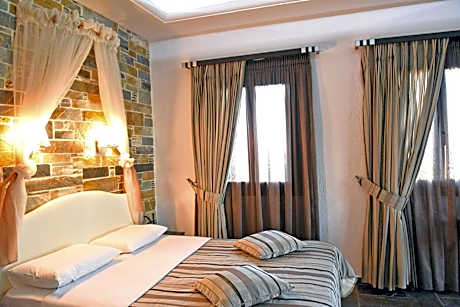 Standard Double/Twin Room with Sea View