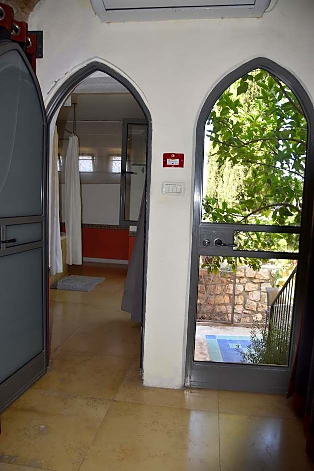Artists' Colony Inn Zefat