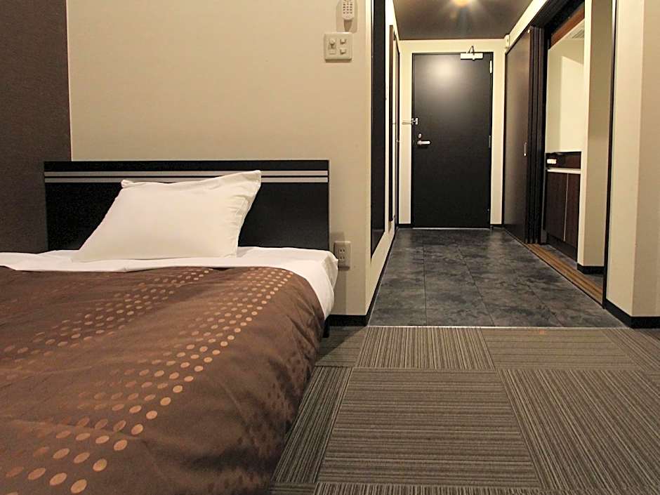 HOTEL LiVEMAX BUDGET Esaka