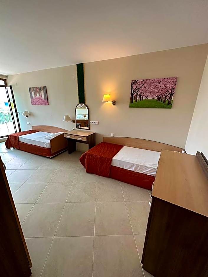 Briz Beach apartments - section B