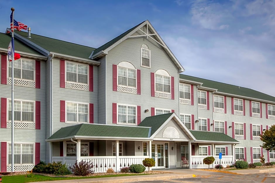 Country Inn & Suites by Radisson, Waterloo, IA