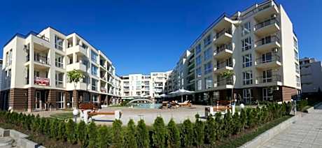 Casa del Sol Apartments