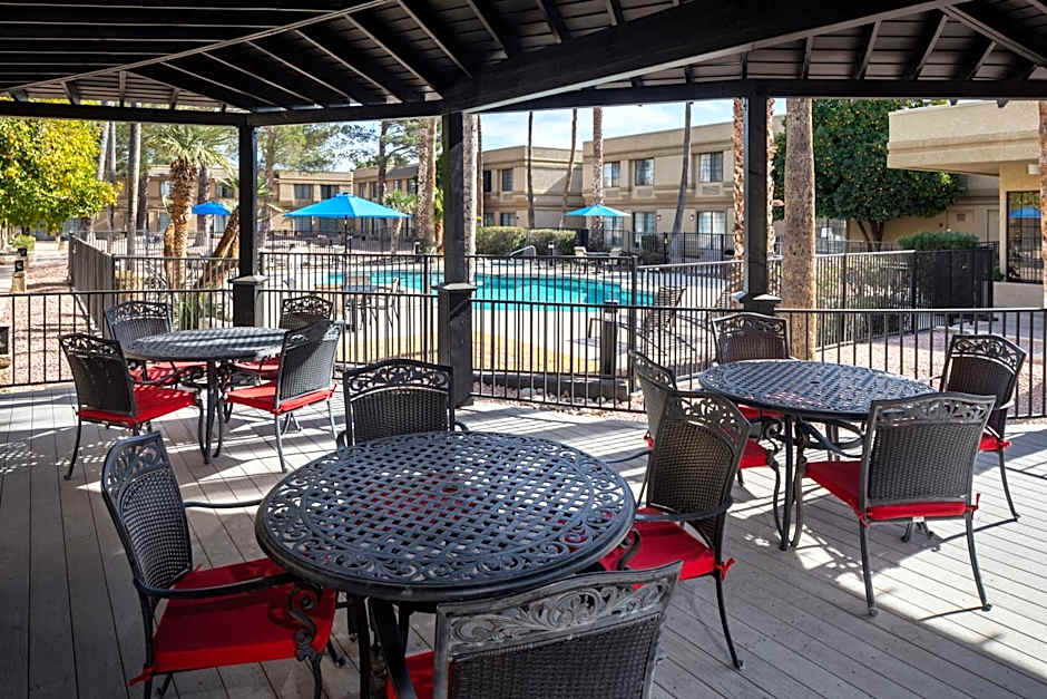 Wyndham Tucson Airport & Conference Center