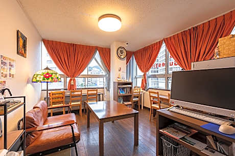 Almas Guest House