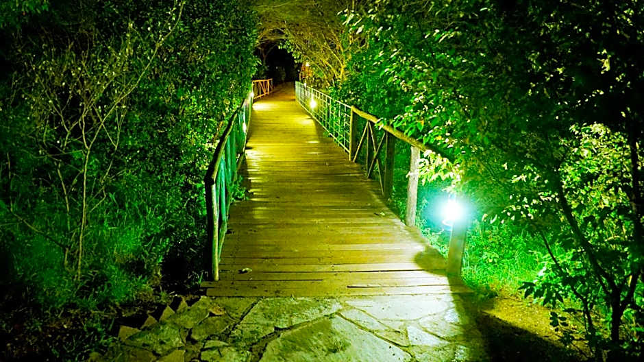 PrideInn Mara Camp & Cottages