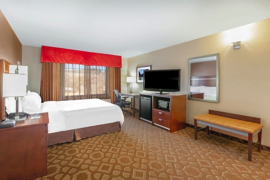 Holiday Inn & Suites Durango Downtown, an IHG Hotel