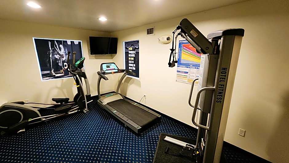 FairBridge Inn & Suites Canadian