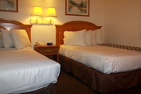 Standard Room with Two Double Beds - Ground Floor - Non-Smoking