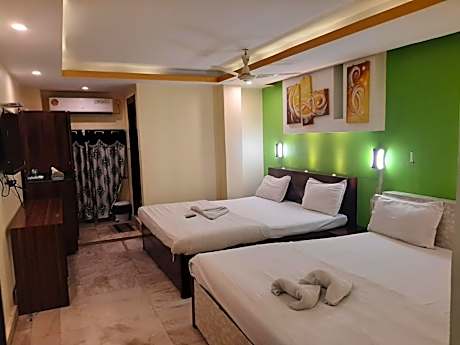 Economy Quadruple Room