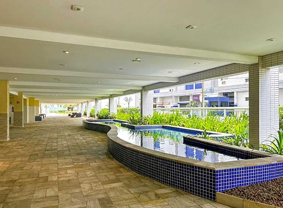 Otimo apto de frente para Praia do Boqueirao SP