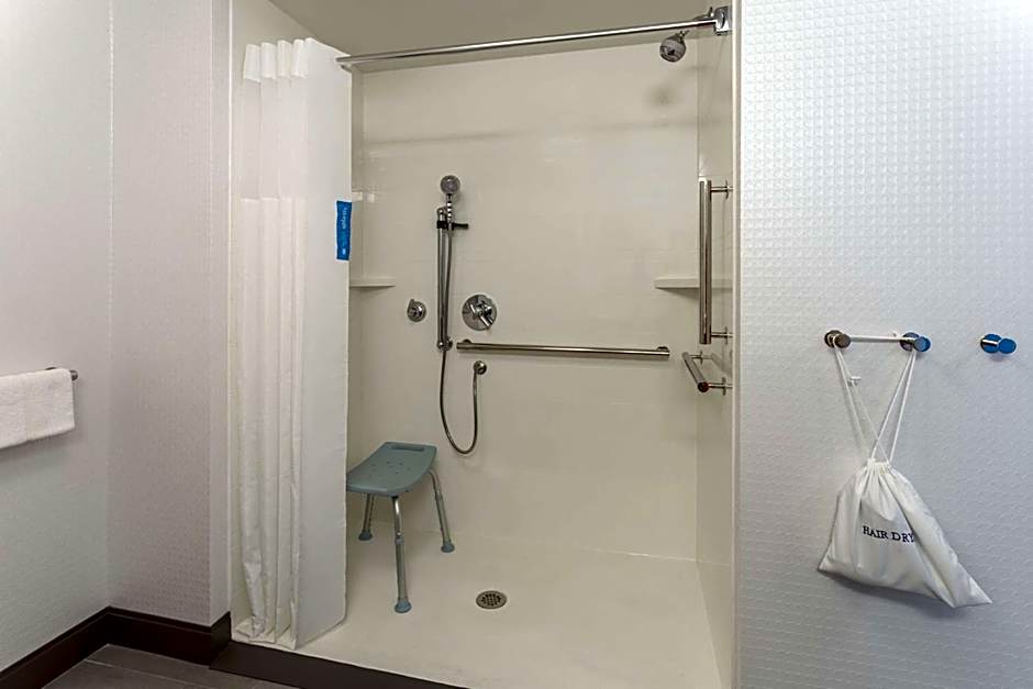 Hampton Inn By Hilton & Suites Burlington