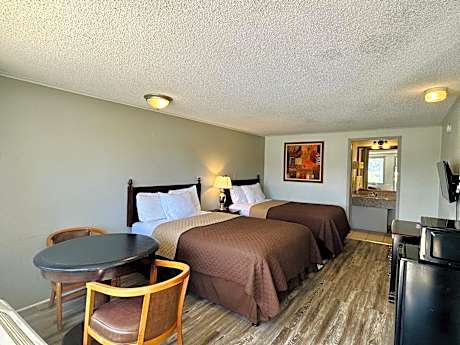 Double Room with Two Double Beds - Non-Smoking