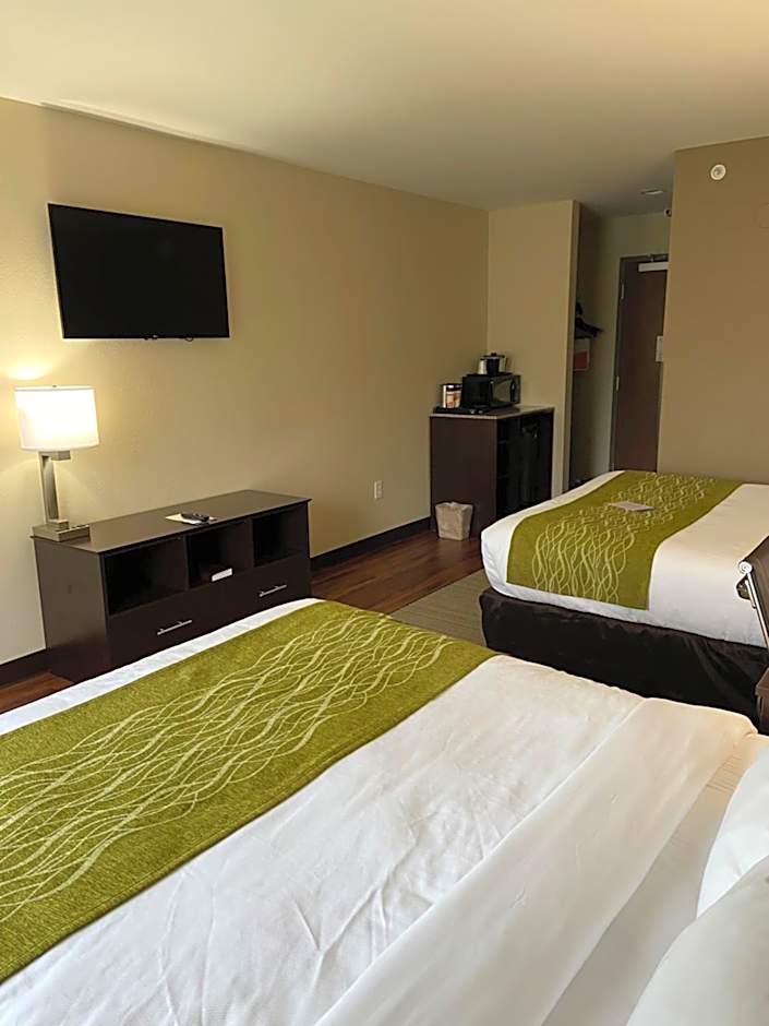 Comfort Inn Connellsville Riverview