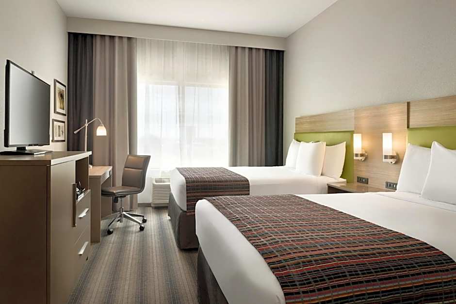 Country Inn & Suites by Radisson, Indianola, IA