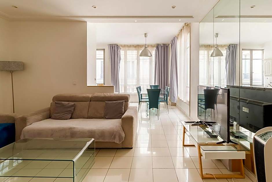 Champs-Élysées Lincoln - 2BDR