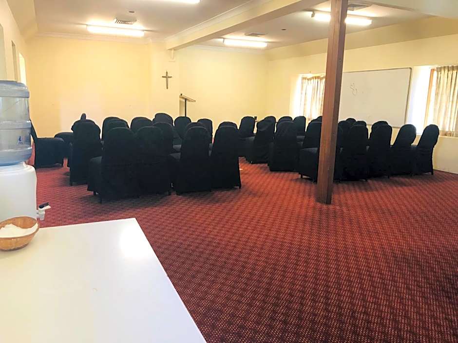 Campbelltown Colonial Motor Inn